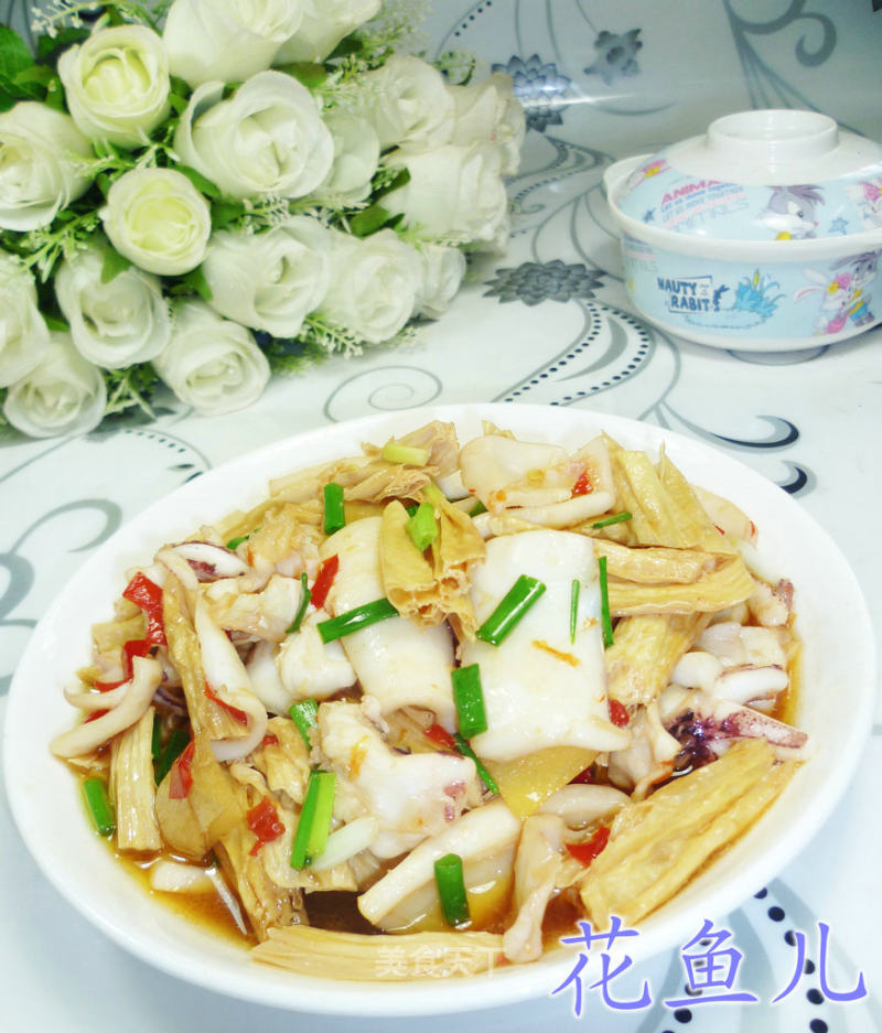 腐竹炒鱿鱼的做法
