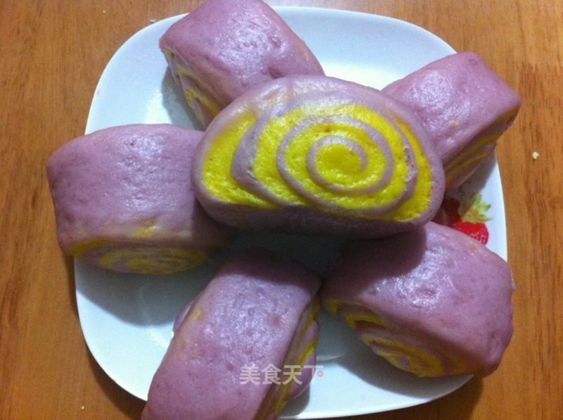 胡萝卜紫薯双色奶香馒头的做法