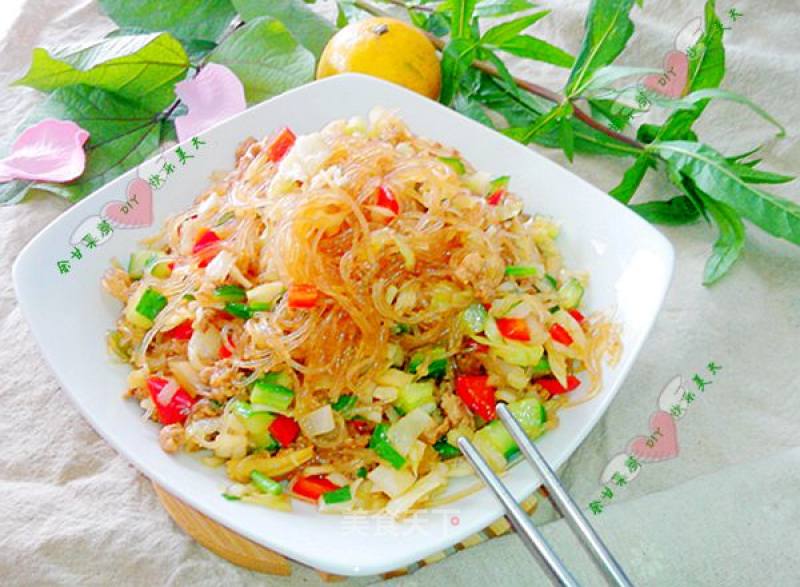 杂蔬肉末炒粉丝的做法