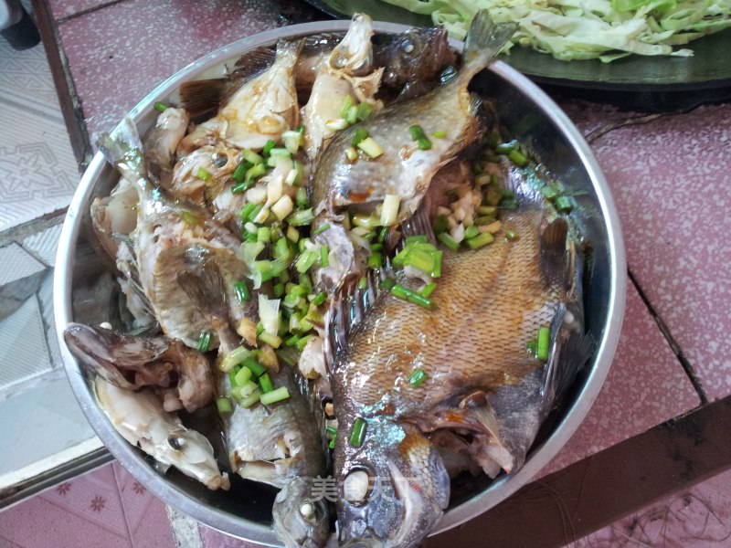 清蒸海杂鱼的做法