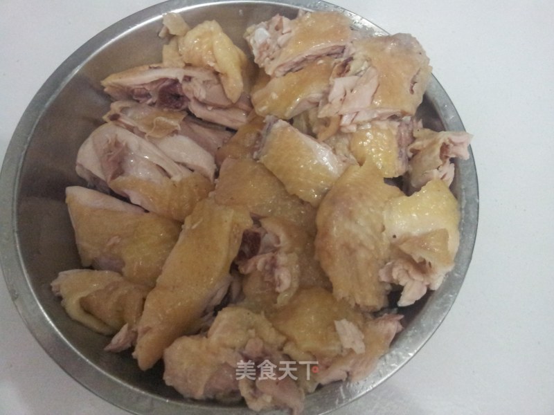 白切鸡+胡萝卜玉米马蹄山药汤的做法
