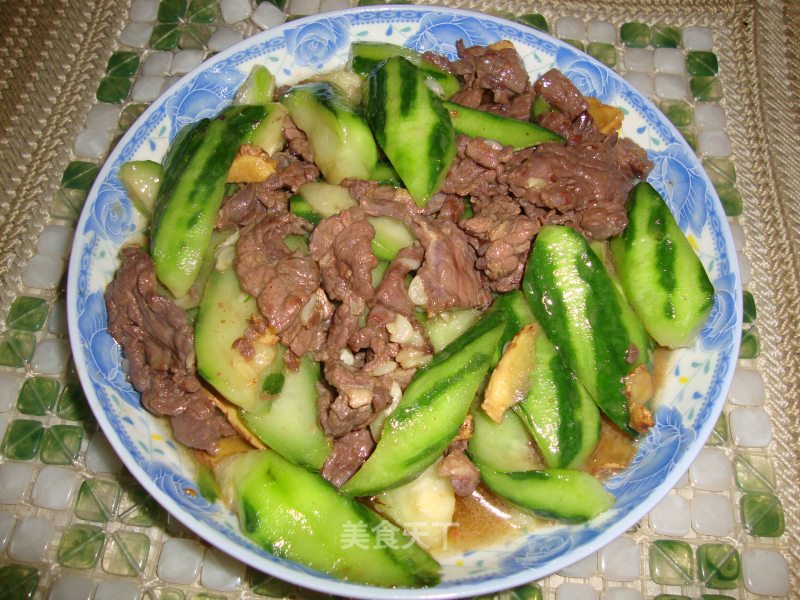 丝瓜炒牛肉的做法