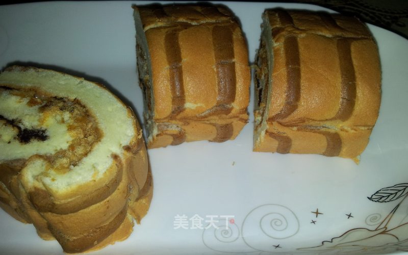 千叶纹巧克力肉松蛋卷的做法