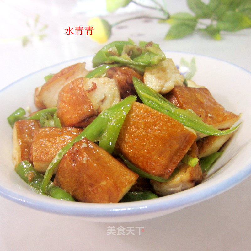 青椒酱香豆腐的做法