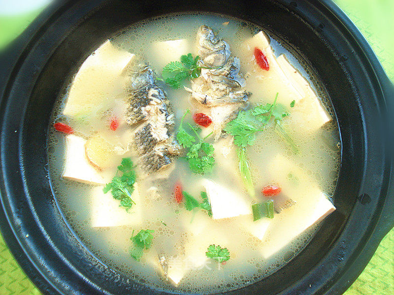 鲫鱼豆腐汤的做法