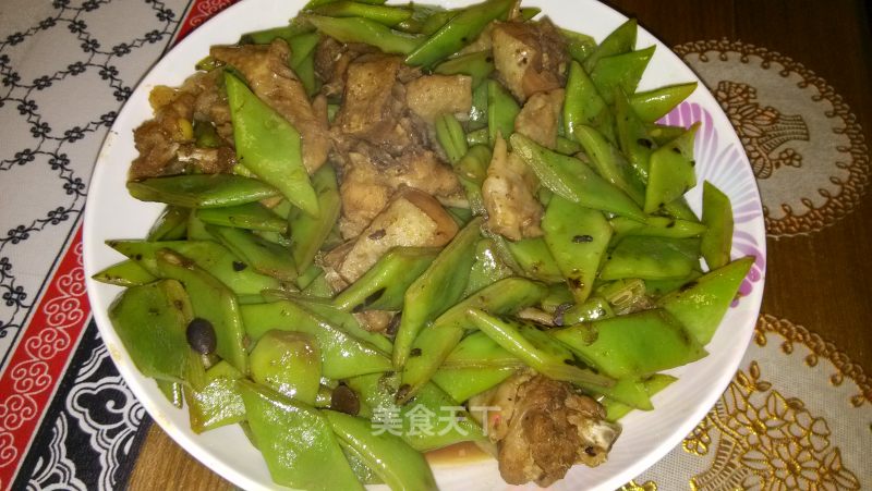 刀豆炒鸡块的做法