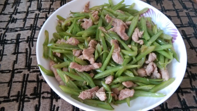 脆嫩鲜香——刀豆炒肉丝的做法