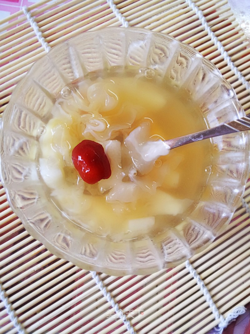 对抗秋燥——银杏银耳山药汤的做法