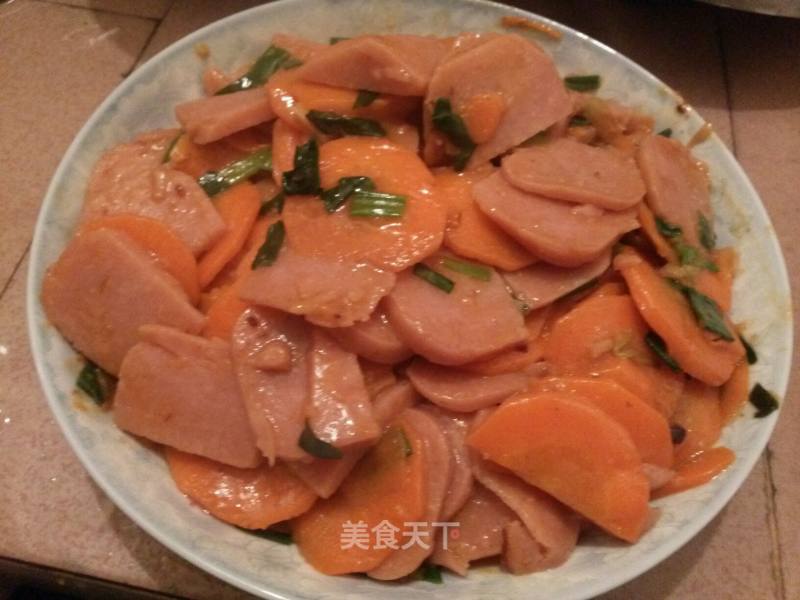 胡萝卜炒火腿片的做法