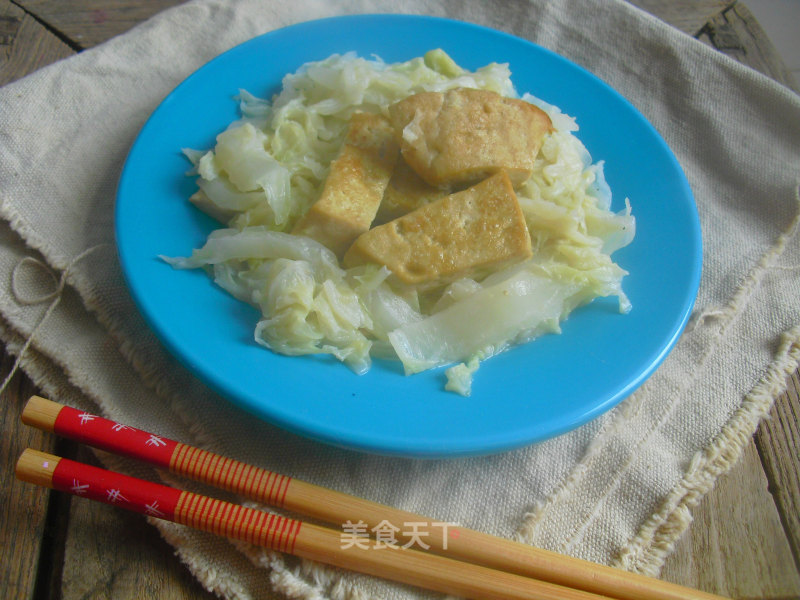 白菜炖豆腐的做法