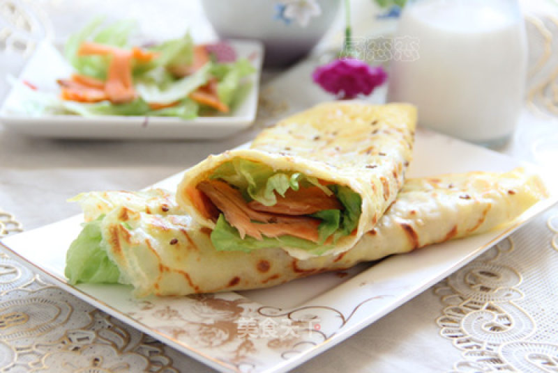 三文鱼杂粮煎饼的做法