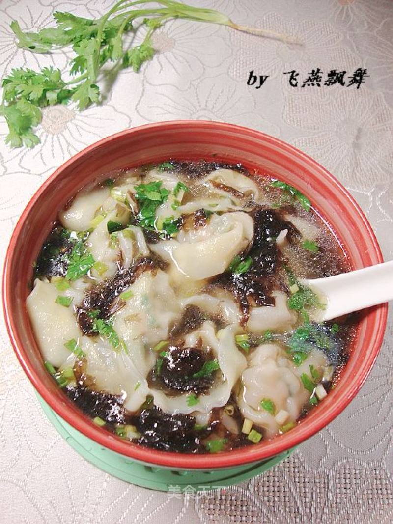 鲜香味美-------【芫荽鲜肉馄饨】的做法