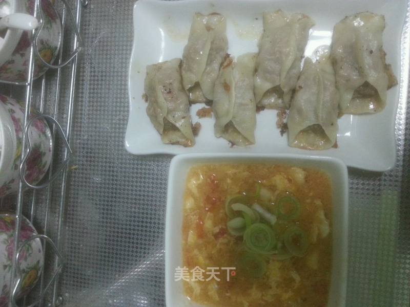 羊肉大葱锅贴的做法