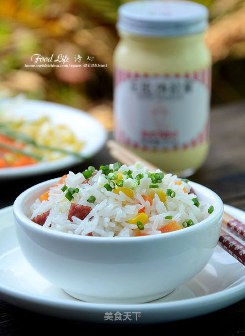 [腊味什锦沙拉焖饭] --- 只需一味调料的营养主食的做法