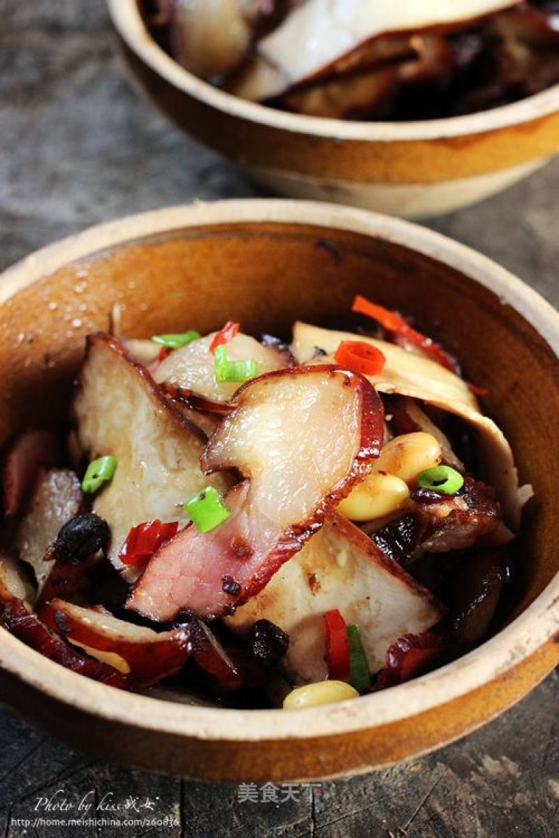 醇香浓郁---腊肉蒸熏干的做法