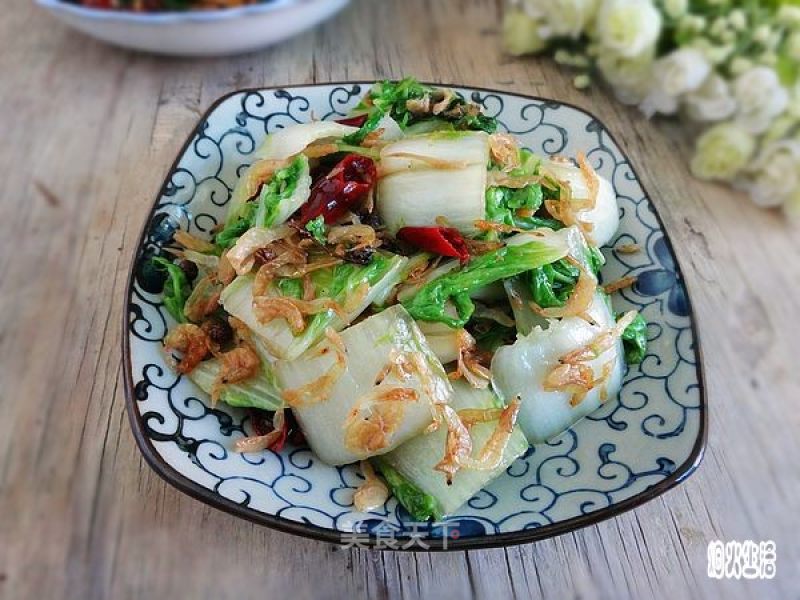 野生虾皮炒白菜的做法