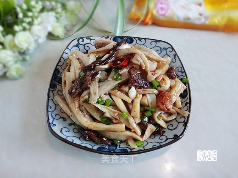 鸡枞油拌杏鲍菇的做法