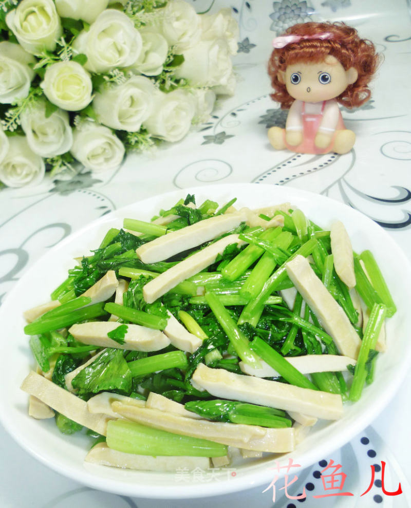虾米干炒芹菜的做法