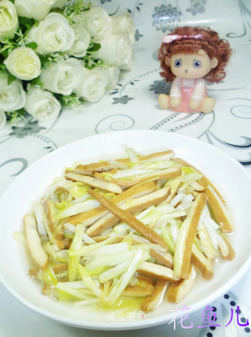 香干炒韭菜芽的做法