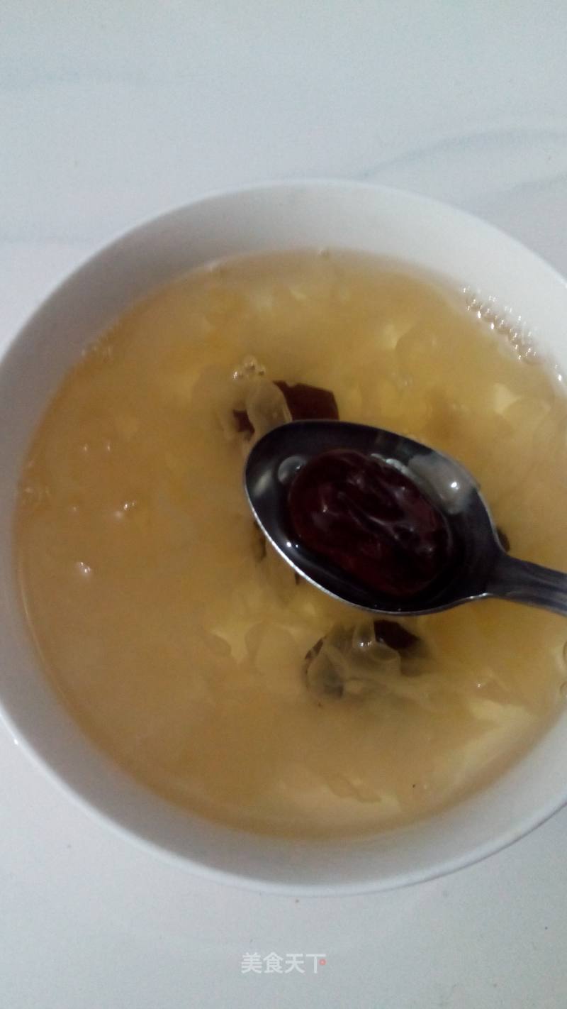 银耳红枣汤的做法
