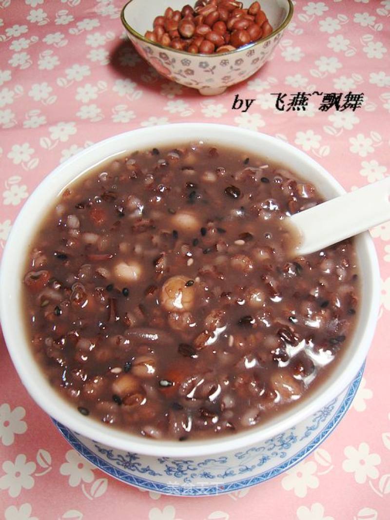 【黑米薏仁八宝稀饭】---秋冬养生粥的做法