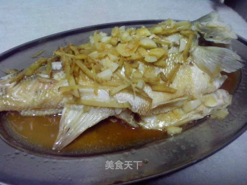 清蒸鲈鱼的做法