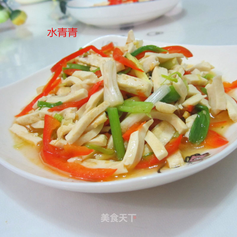 辣炒鱼香豆腐丝的做法