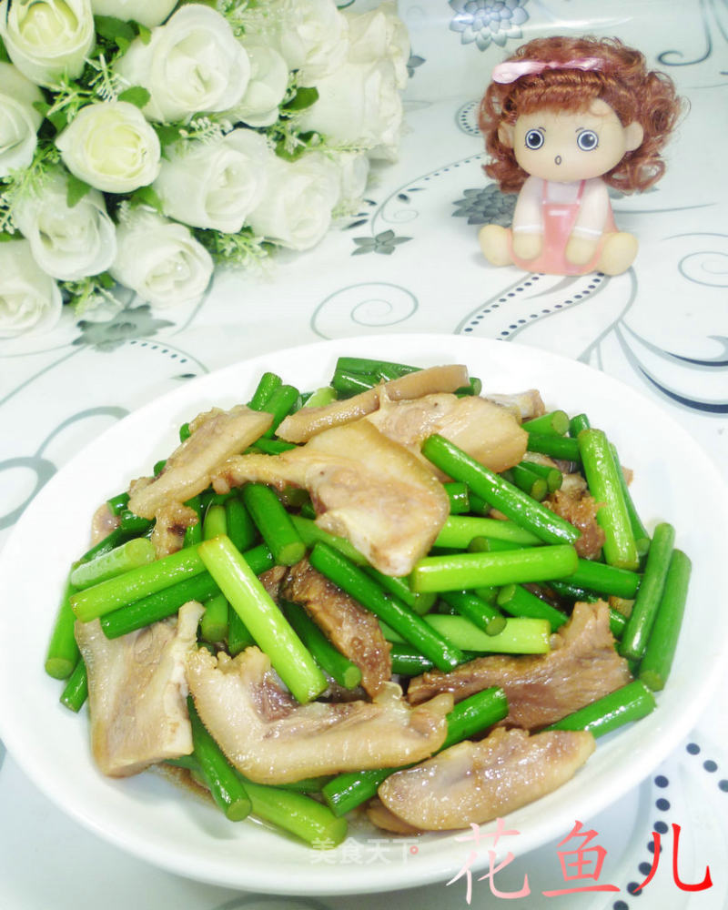蒜薹炒猪头肉的做法