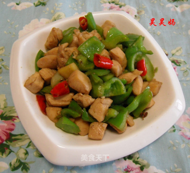青椒炒鸡丁的做法