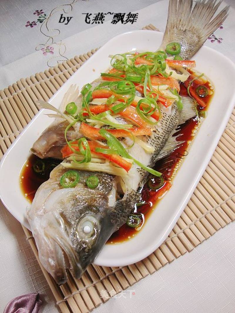 清蒸最鲜美--------【清蒸鲈鱼】的做法