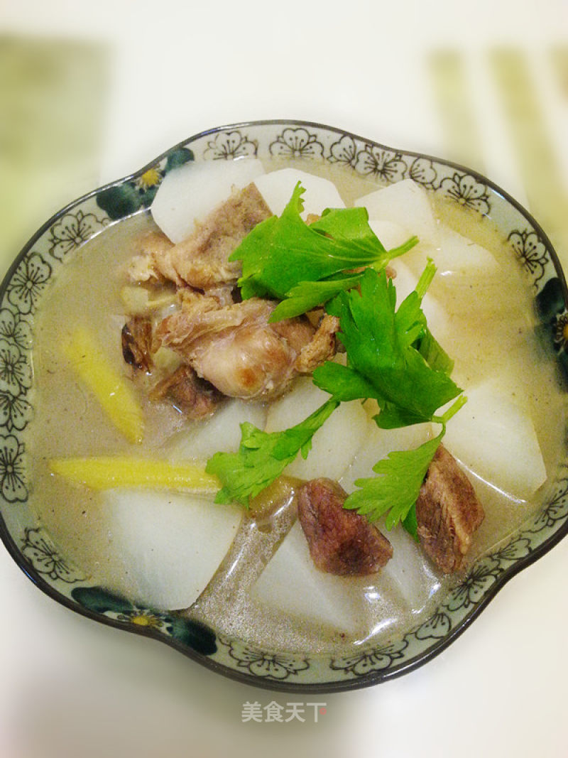 牛肉炖萝卜的做法
