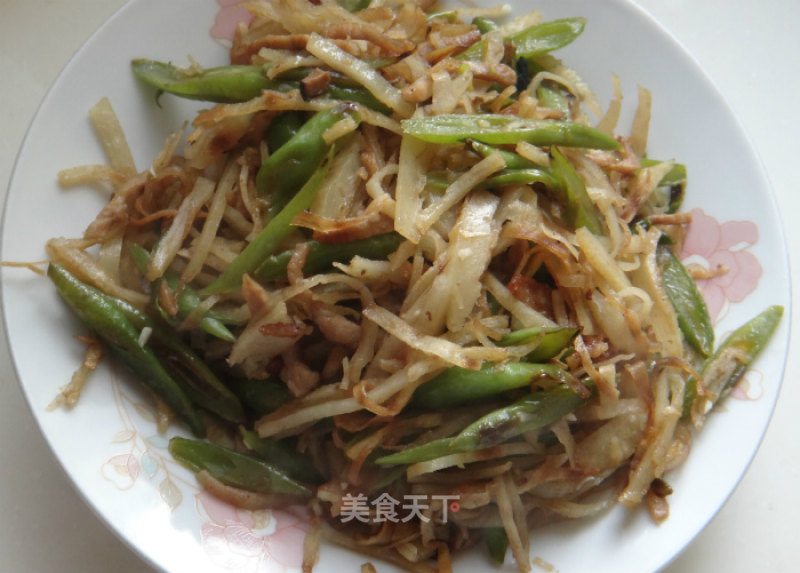 扁豆肉丝焖饼的做法