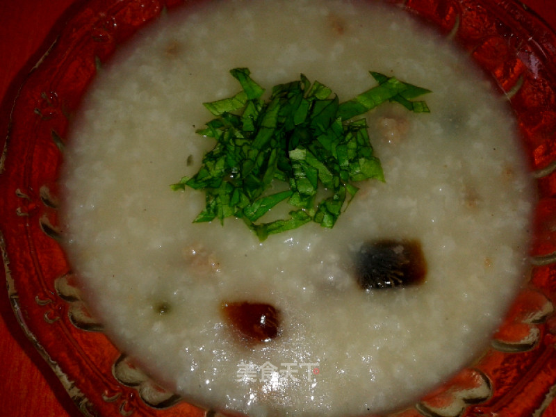 皮蛋瘦肉粥——电饭煲版的做法