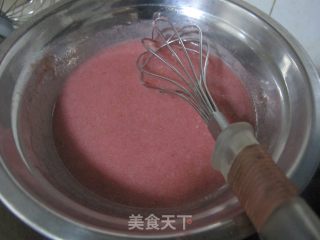 情人节的草莓酸奶慕斯蛋糕的做法步骤：4
