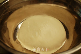 乳酪花环面包的做法步骤：4