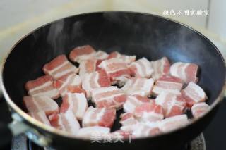 简易版盐煎尖椒五花肉的做法步骤：3