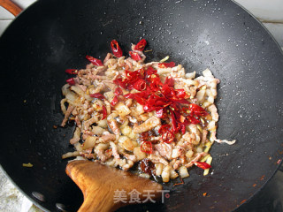 肉丝炒咸菜的做法步骤：6
