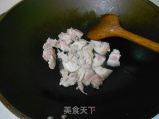 猪肉炒芹菜的做法步骤：3