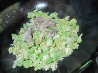 西兰花牛肉的做法步骤：7