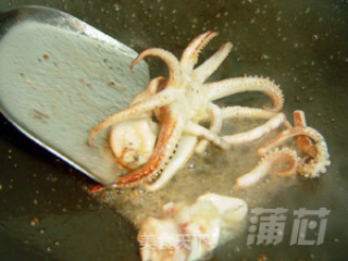 牛肉鲜鱿筒的做法步骤：7