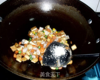 五彩豆腐丁的做法步骤：8