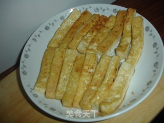 又一道鱼香口儿的菜——鱼香豆腐条的做法步骤：3