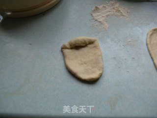 香酥橄榄型面包的做法步骤：7