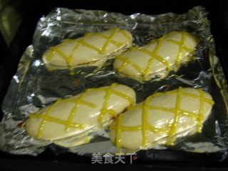 香酥橄榄型面包的做法步骤：9