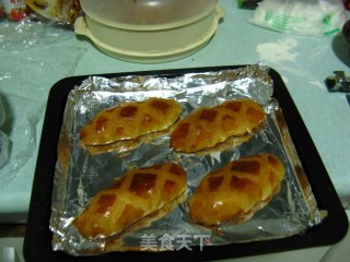 香酥橄榄型面包的做法步骤：10