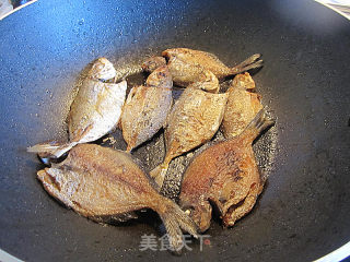干煎杂海鱼的做法步骤：6