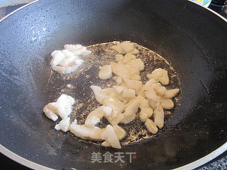 鱼片炒蒜苔的做法步骤：5