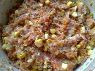 玉米蔬菜猪肉饺的做法步骤：5