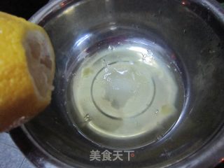 开口笑椰香纸杯蛋糕的做法步骤：2