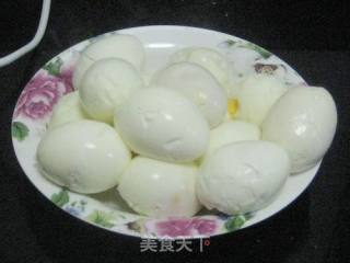 酱肉煨蛋的做法步骤：2